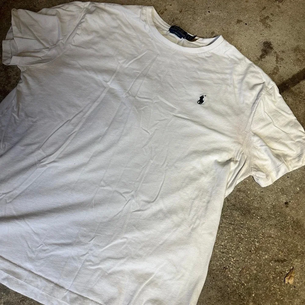 White Polo Ralph Lauren T-shirt with velvet back big pony embossed Size Large